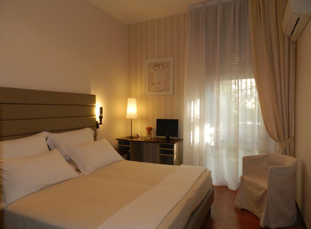 Park Hotel Albisola Superiore Rum bild